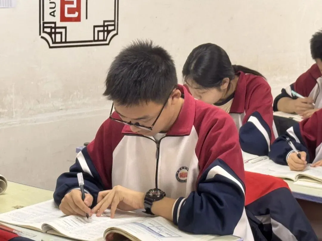 【中考亮剑】青春无悔,泰华与你共赴星辰大海 第9张