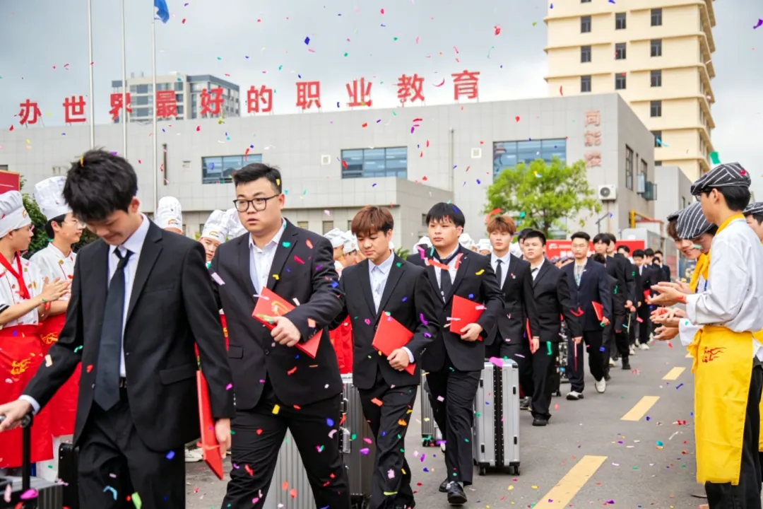 中考后再择校易手忙脚乱,提前规划让择校从“被挑选”变为“主动选择” 第23张