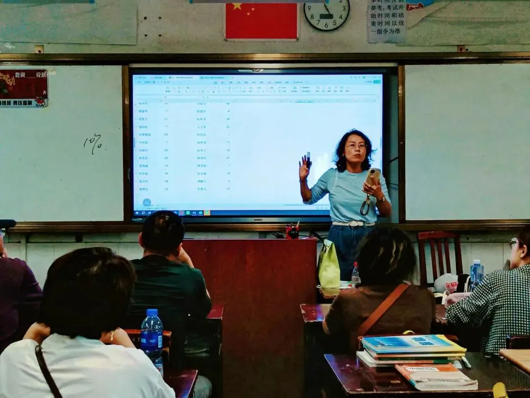 凝心聚力备中考 家校携手促成长——桂林市逸仙中学(初中部)2024级顺利举行期中家长会 第19张