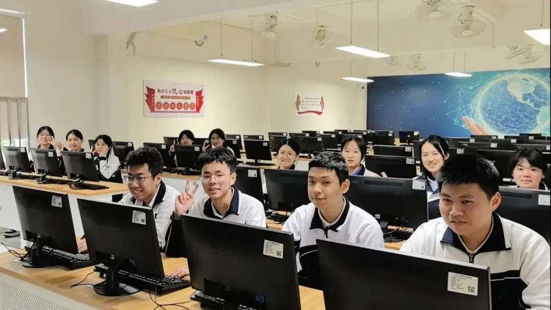 中考志愿填报首选:深圳市展华实验学校,助力孩子圆梦未来! 第62张