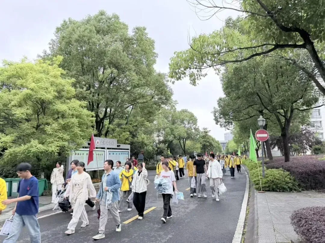砺剑模考 蓄力冲刺——2026年泾县高考全真模拟考试圆满落幕 第4张