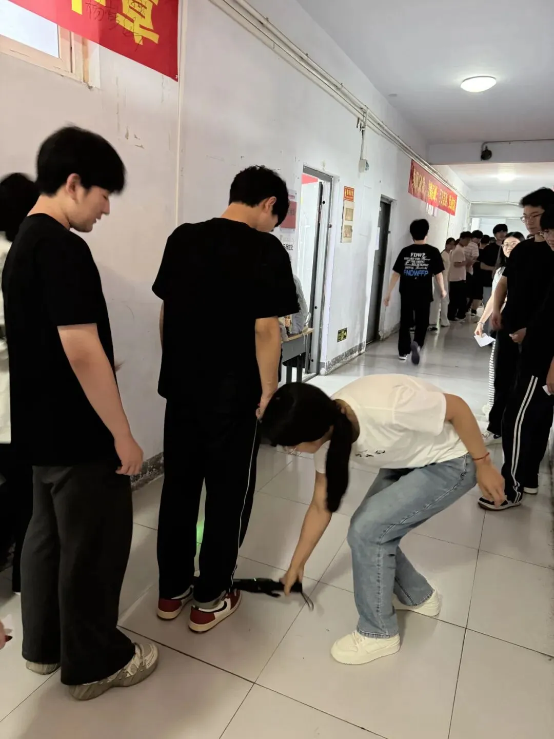 以高考的标准丈量每一场模拟,直击郑州星源外国语学校高三全现场 第10张 以高考的标准丈量每一场模拟,直击郑州星源外国语学校高三全现场 第10张