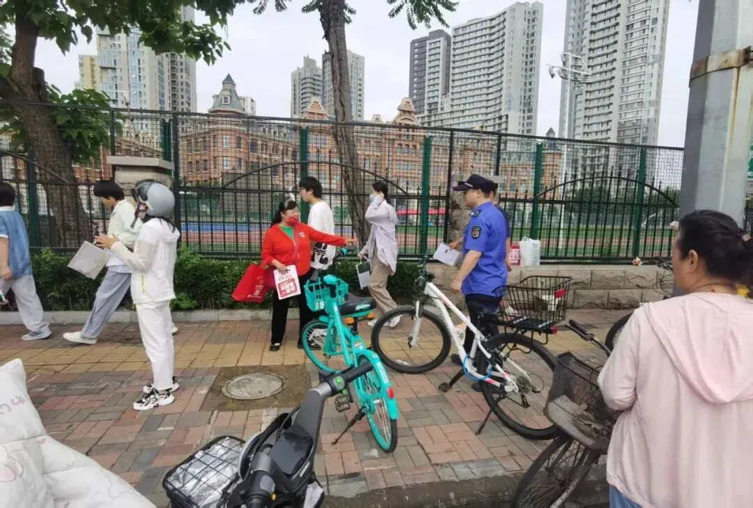护航英语听力中考  筑牢道路秩序保障线-第1张图片-四季读书网