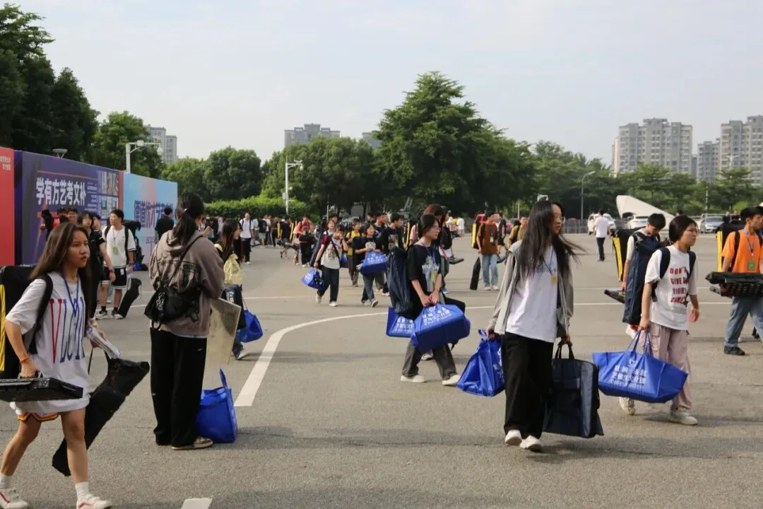 模考预告 | 2025届福建美术高考模拟联考已开启! 第12张 模考预告 | 2025届福建美术高考模拟联考已开启! 第12张