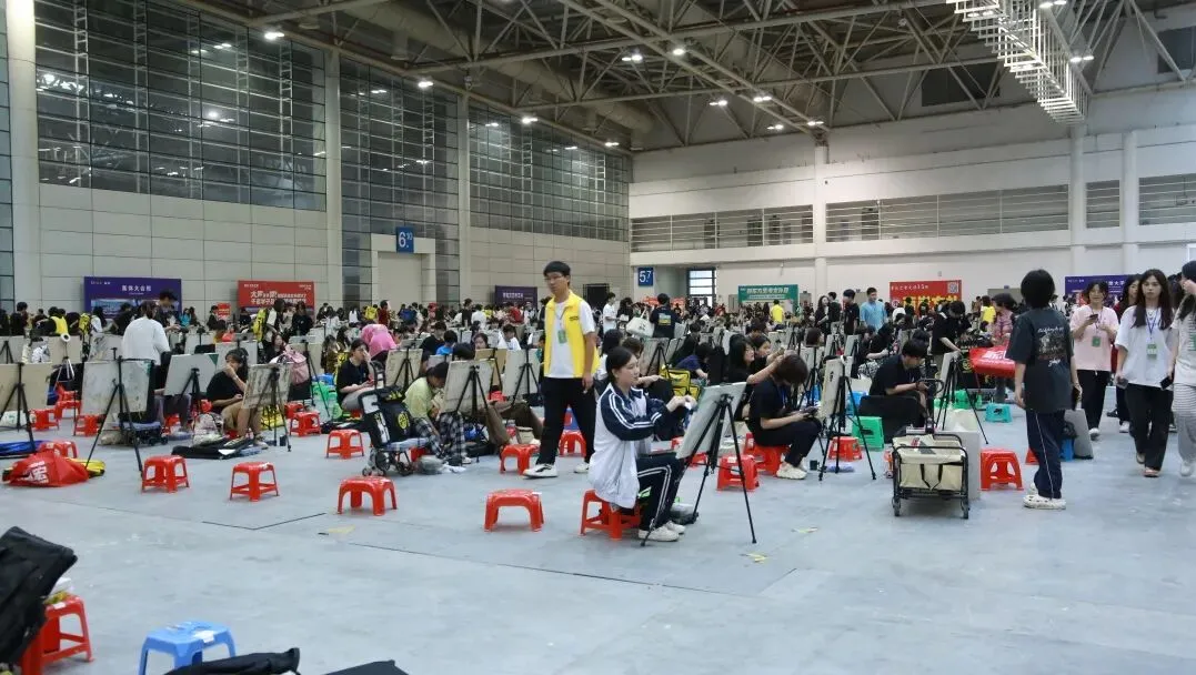 模考预告 | 2025届福建美术高考模拟联考已开启! 第14张 模考预告 | 2025届福建美术高考模拟联考已开启! 第14张