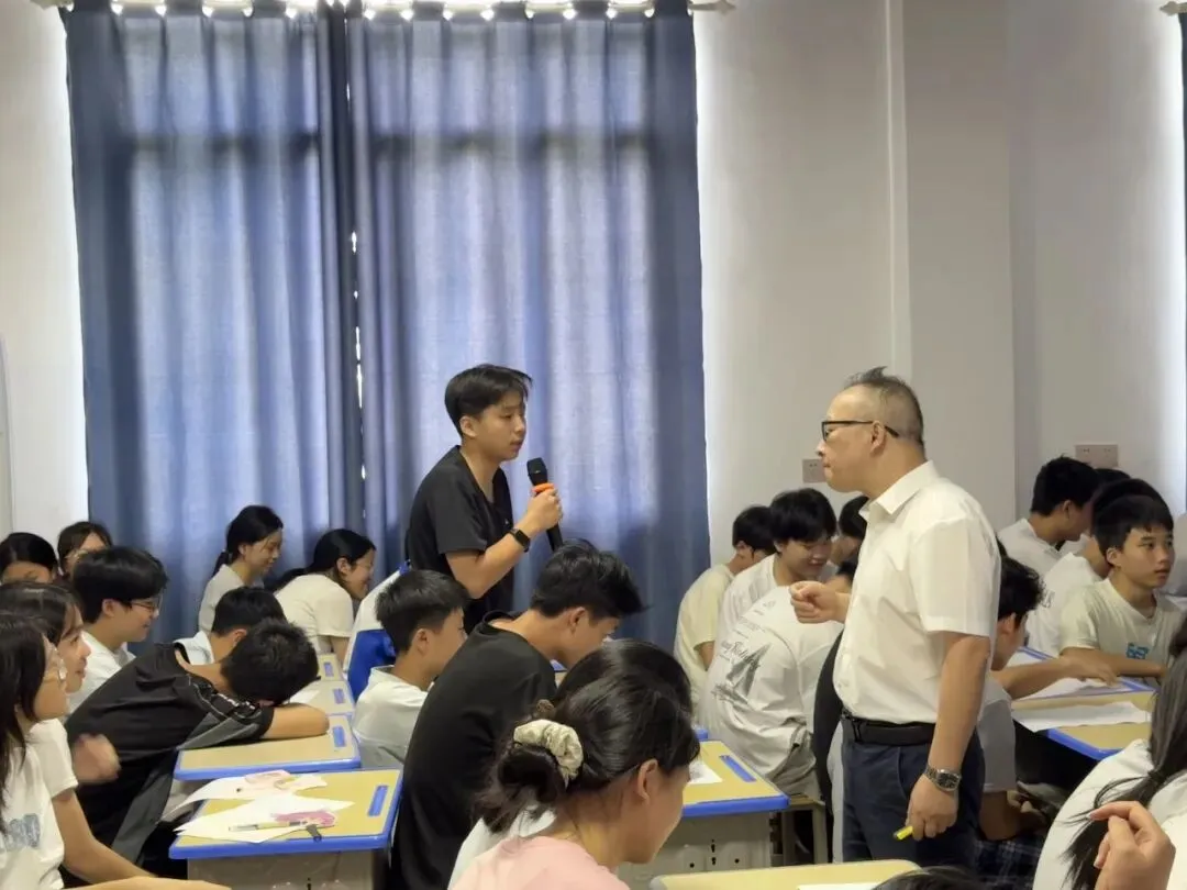 轻松上阵,从容追梦——湖南中学开展中考考前心理辅导专题讲座-第19张图片-四季读书网