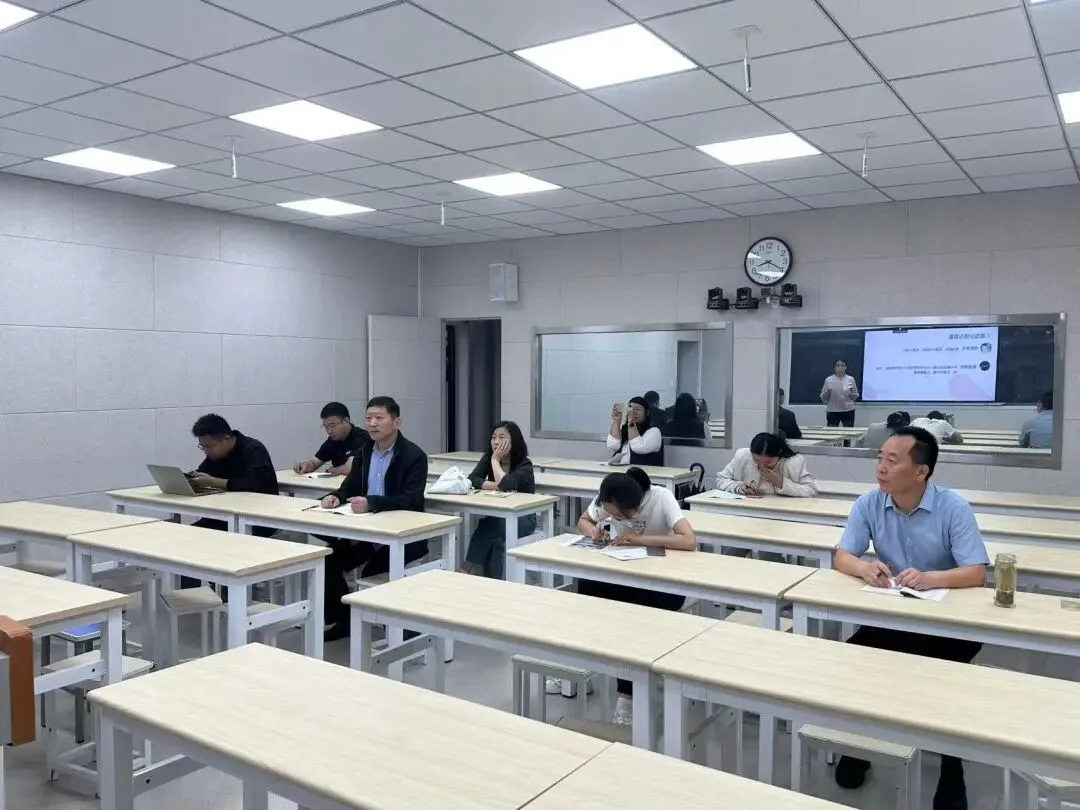 精研中考备考策略,共促片区教学提质——冠县第二片区中考冲刺与备考策略研讨会成功举行 第7张