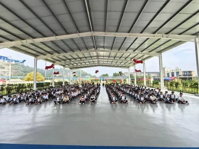 三门县城关中学九年级中考励志活动-第8张图片-四季读书网 三门县城关中学九年级中考励志活动-第8张图片-四季读书网