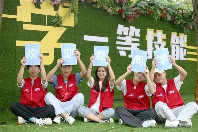 中考分数不上不下,选民办高中还是中职? 第18张