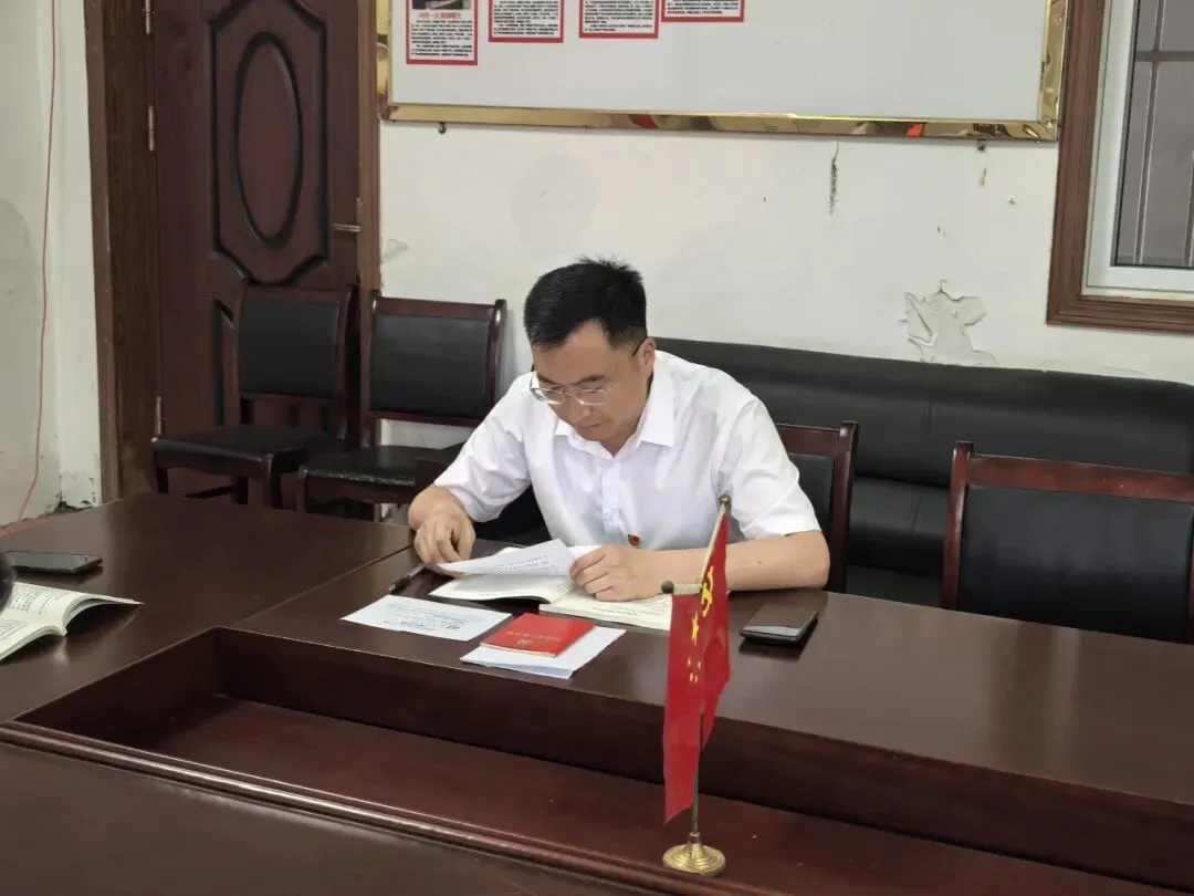 实干护航中考 聚力圆梦育人|我校党支部5月主题党日活动纪实 第19张 实干护航中考 聚力圆梦育人|我校党支部5月主题党日活动纪实 第19张