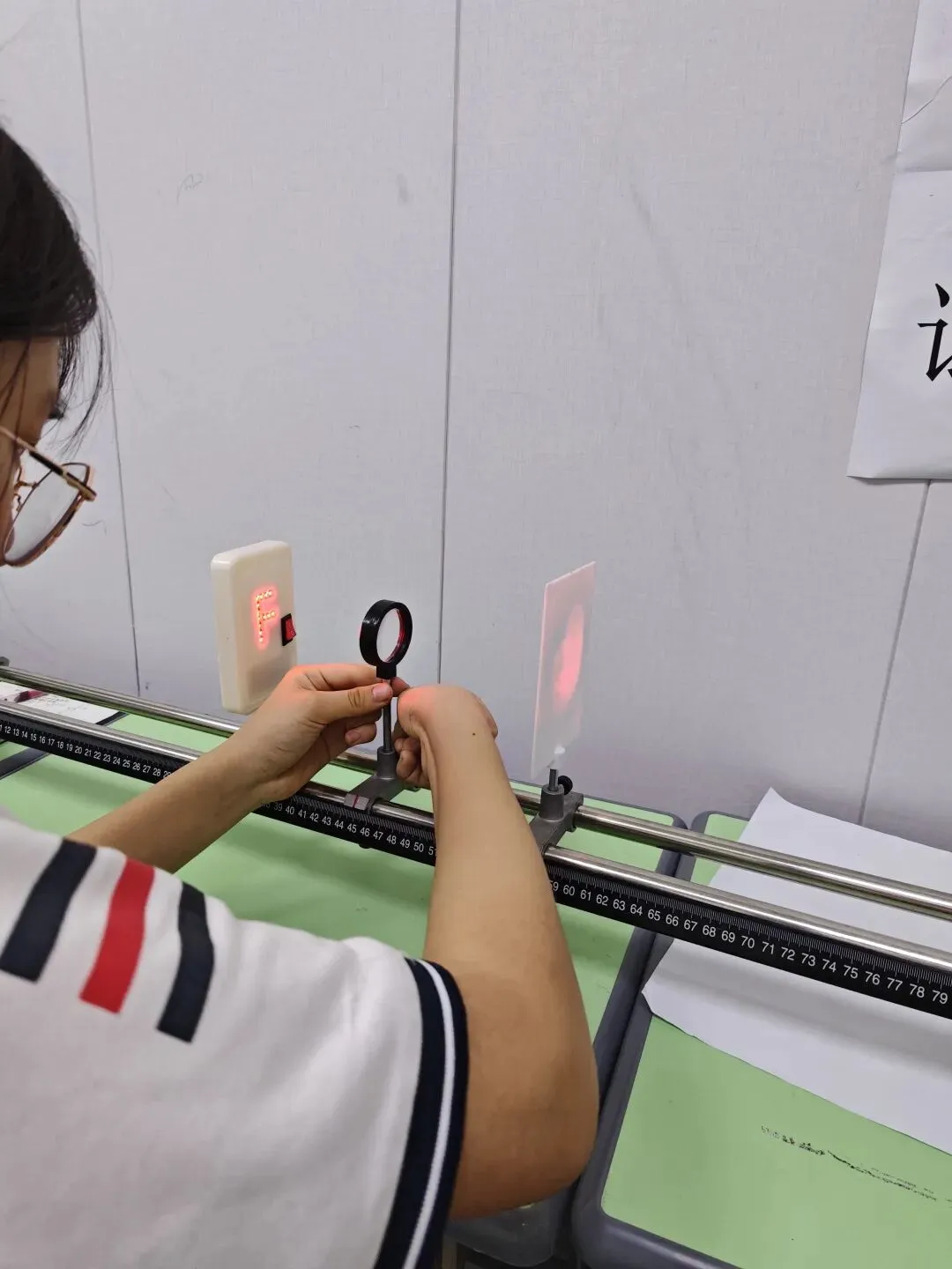 孩子今天实验中考了 第1张
