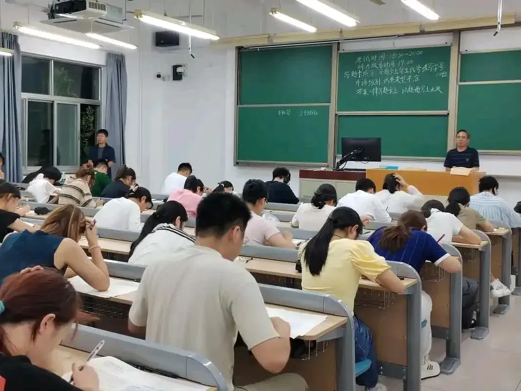 长沙高二女生学考模考两门不及格,父母崩溃.女生:故意的!原因竟是...... 第1张