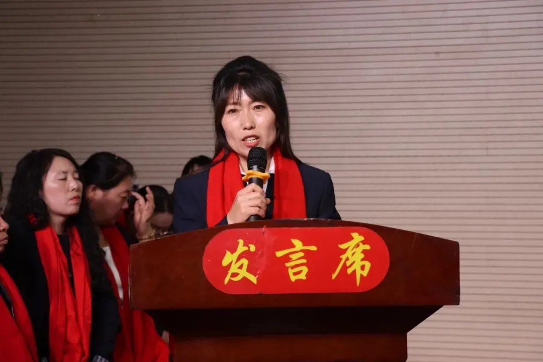 【决战中考 问鼎巅峰】石楼一中举行中考百日誓师大会-第56张图片-四季读书网 【决战中考 问鼎巅峰】石楼一中举行中考百日誓师大会-第56张图片-四季读书网