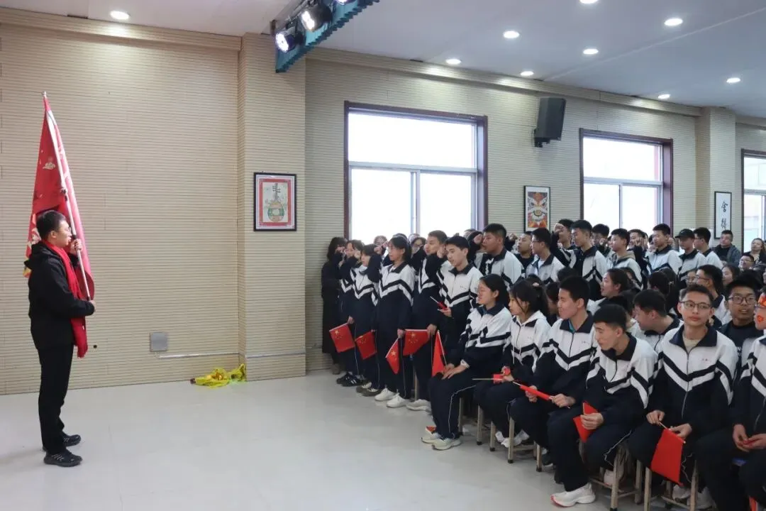 【决战中考 问鼎巅峰】石楼一中举行中考百日誓师大会-第67张图片-四季读书网 【决战中考 问鼎巅峰】石楼一中举行中考百日誓师大会-第67张图片-四季读书网