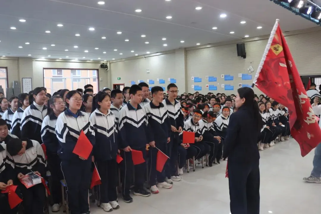 【决战中考 问鼎巅峰】石楼一中举行中考百日誓师大会-第76张图片-四季读书网 【决战中考 问鼎巅峰】石楼一中举行中考百日誓师大会-第76张图片-四季读书网