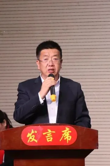 【决战中考 问鼎巅峰】石楼一中举行中考百日誓师大会-第127张图片-四季读书网 【决战中考 问鼎巅峰】石楼一中举行中考百日誓师大会-第127张图片-四季读书网