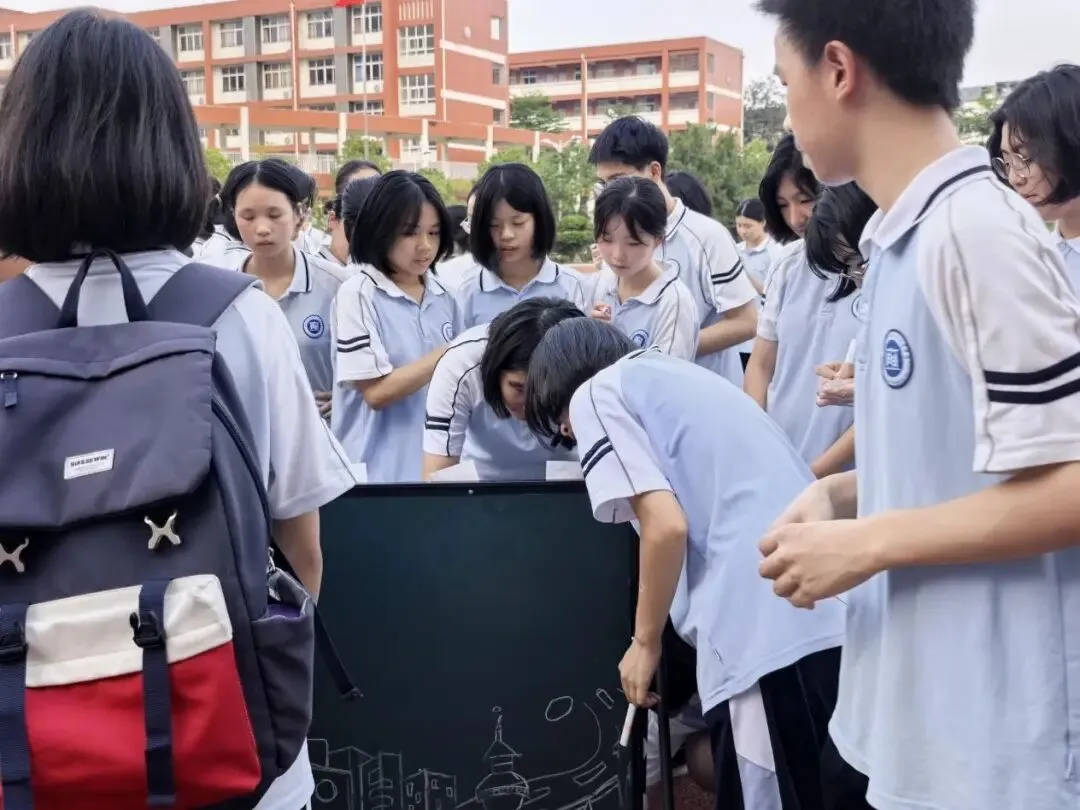 释放压力,赋能备考——我校成功举办中考减压团体心理辅导活动-第26张图片-四季读书网 释放压力,赋能备考——我校成功举办中考减压团体心理辅导活动-第26张图片-四季读书网