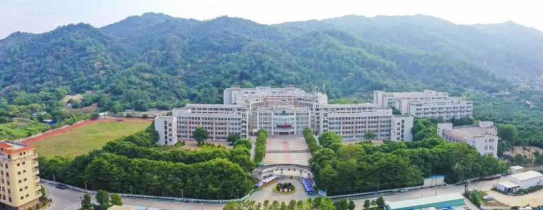 揭阳市2025年中考各批次录取分数汇总 附中职学校介绍(2026年参考) 第13张
