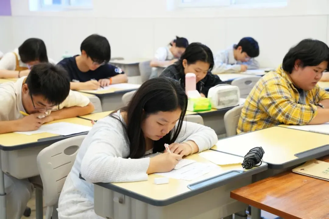 一线艺术 | 2026年音乐专业5月份模拟考试现场纪实-第8张图片-四季读书网