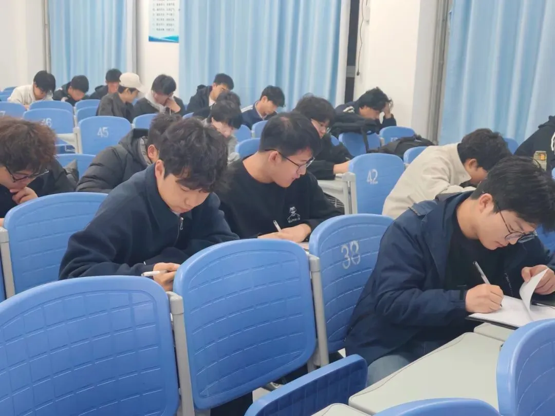 第十六届“电创杯”学科知识竞赛真题讲解-第20张图片-四季读书网