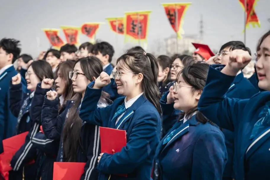 【威海家长必看】中考择校,眼见为实!5月30日,校园开放日:校长答疑 + 深度探校 + 午餐体验!-第73张图片-四季读书网 【威海家长必看】中考择校,眼见为实!5月30日,校园开放日:校长答疑 + 深度探校 + 午餐体验!-第73张图片-四季读书网