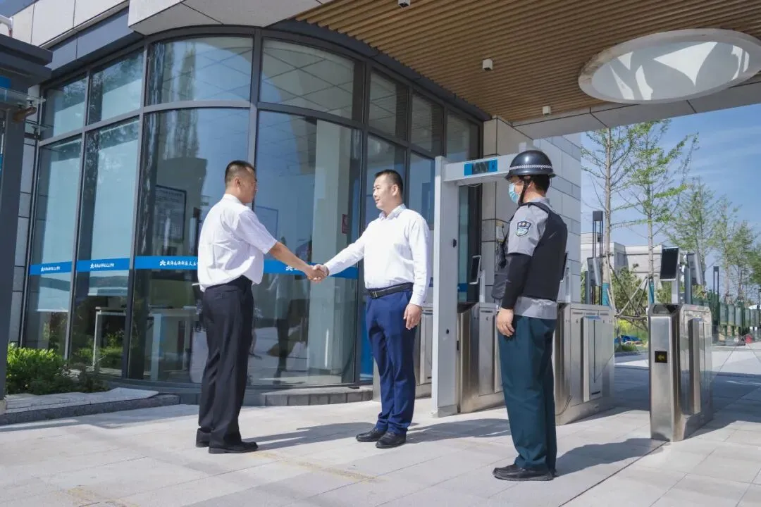 【威海家长必看】中考择校,眼见为实!5月30日,校园开放日:校长答疑 + 深度探校 + 午餐体验!-第118张图片-四季读书网 【威海家长必看】中考择校,眼见为实!5月30日,校园开放日:校长答疑 + 深度探校 + 午餐体验!-第118张图片-四季读书网