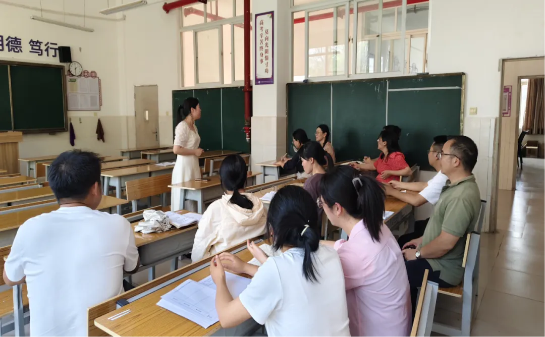 深耕真题研考法,全力冲刺促提升 ——记云南省何兴福名师工作室5月联合教研活动 第37张