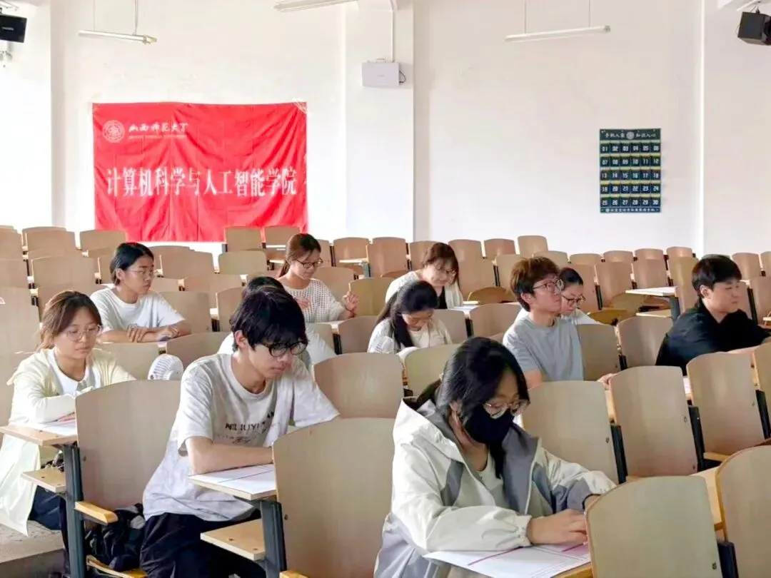 学生活动|我院学生会举办英语四六级模拟考试 第2张 学生活动|我院学生会举办英语四六级模拟考试 第2张