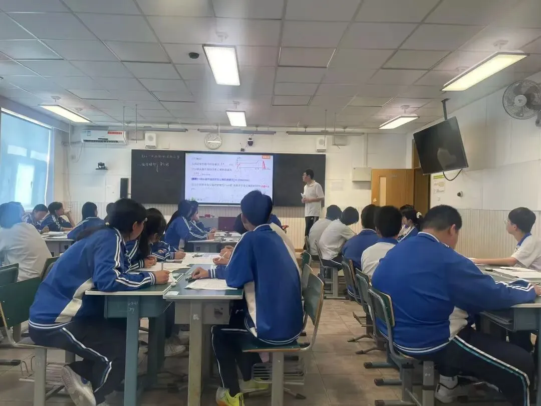 精研中考复习策略 聚力课堂提质增效——北辰区初中数学中考专题复习教研活动在青光中学圆满举行 第19张
