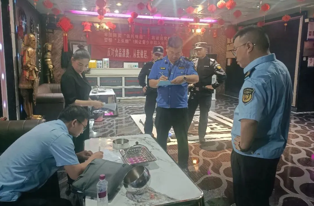 “静音”护航高考中考!江口县综合行政执法局联合环保、公安开展2026年高考期间噪声污染管控专项行动 第6张 “静音”护航高考中考!江口县综合行政执法局联合环保、公安开展2026年高考期间噪声污染管控专项行动 第6张