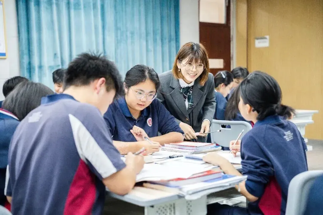 中考志愿不纠结|两次公费机遇+分层学费优惠+高考成绩实力领跑 第5张 中考志愿不纠结|两次公费机遇+分层学费优惠+高考成绩实力领跑 第5张