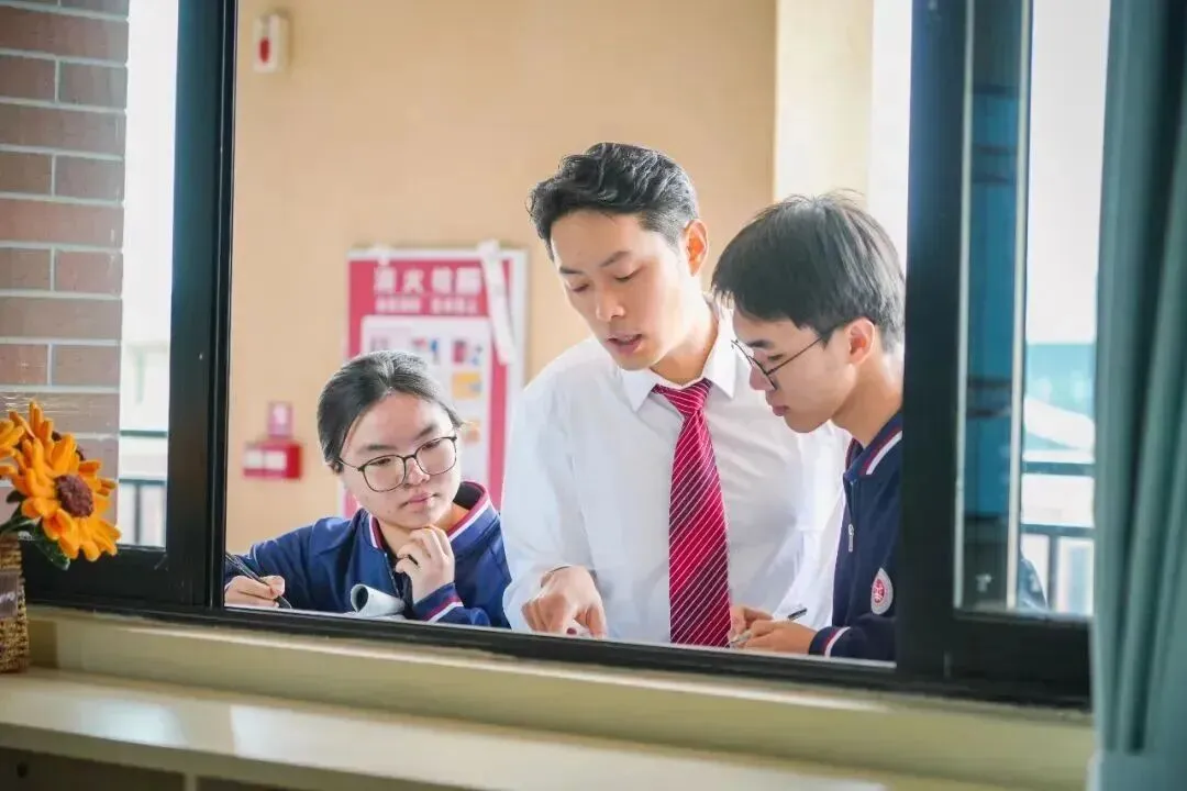 中考志愿不纠结|两次公费机遇+分层学费优惠+高考成绩实力领跑 第17张 中考志愿不纠结|两次公费机遇+分层学费优惠+高考成绩实力领跑 第17张