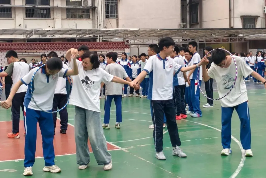 润心释压助中考,凝心逐梦向未来——株洲市第十九中学开展初三年级心理减压团辅活动 第17张 润心释压助中考,凝心逐梦向未来——株洲市第十九中学开展初三年级心理减压团辅活动 第17张