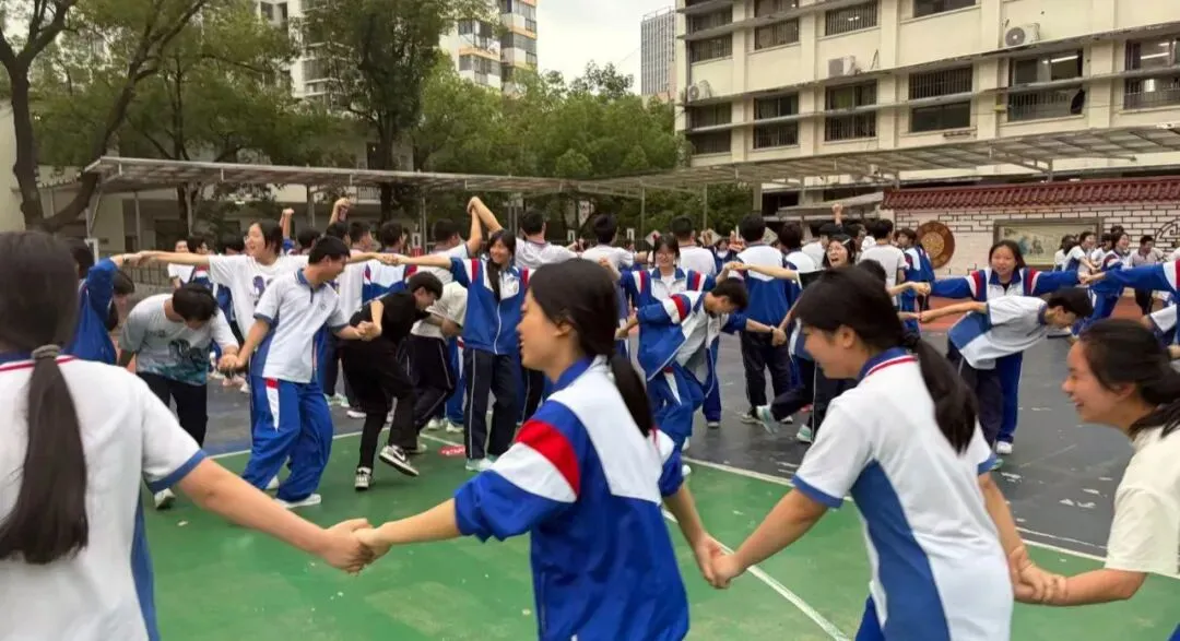 润心释压助中考,凝心逐梦向未来——株洲市第十九中学开展初三年级心理减压团辅活动 第29张 润心释压助中考,凝心逐梦向未来——株洲市第十九中学开展初三年级心理减压团辅活动 第29张