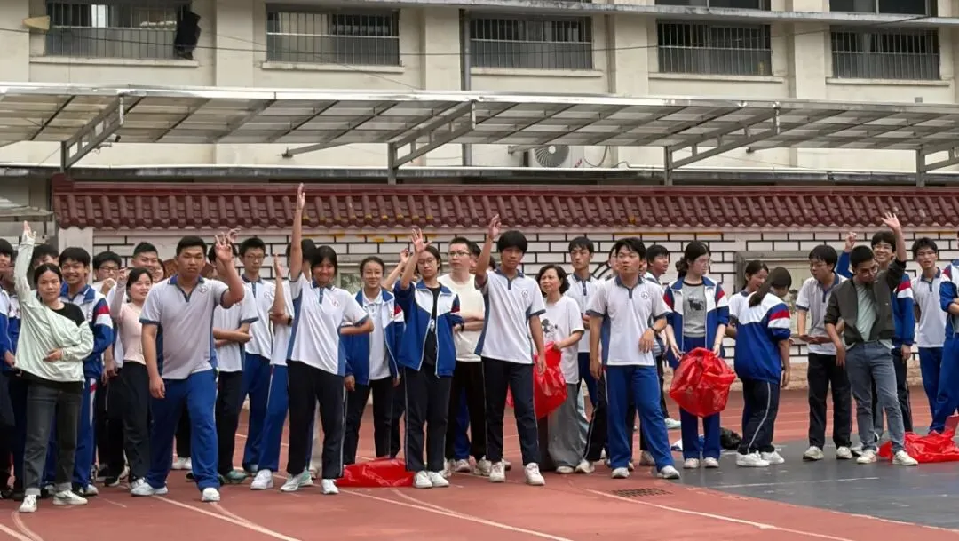 润心释压助中考,凝心逐梦向未来——株洲市第十九中学开展初三年级心理减压团辅活动 第32张 润心释压助中考,凝心逐梦向未来——株洲市第十九中学开展初三年级心理减压团辅活动 第32张