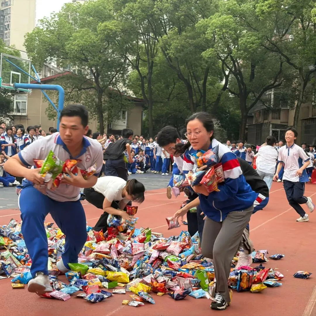 润心释压助中考,凝心逐梦向未来——株洲市第十九中学开展初三年级心理减压团辅活动 第35张 润心释压助中考,凝心逐梦向未来——株洲市第十九中学开展初三年级心理减压团辅活动 第35张