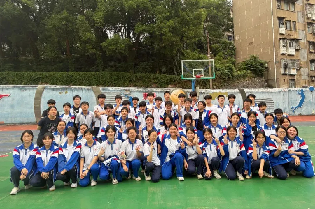 润心释压助中考,凝心逐梦向未来——株洲市第十九中学开展初三年级心理减压团辅活动 第50张 润心释压助中考,凝心逐梦向未来——株洲市第十九中学开展初三年级心理减压团辅活动 第50张
