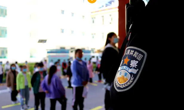 押运现场曝光:你的2026高考试卷已出发! 第4张 押运现场曝光:你的2026高考试卷已出发! 第4张