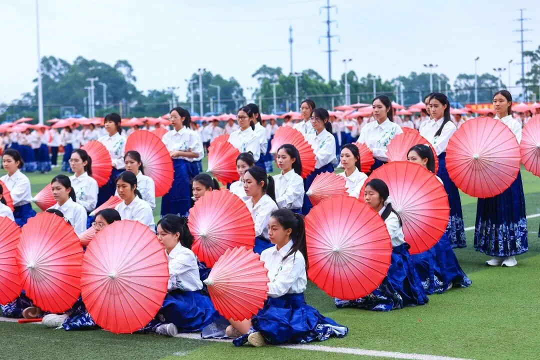 中考志愿填报!为什么报考黄广附高中?九大核心竞争力,为你揭秘 第19张 中考志愿填报!为什么报考黄广附高中?九大核心竞争力,为你揭秘 第19张
