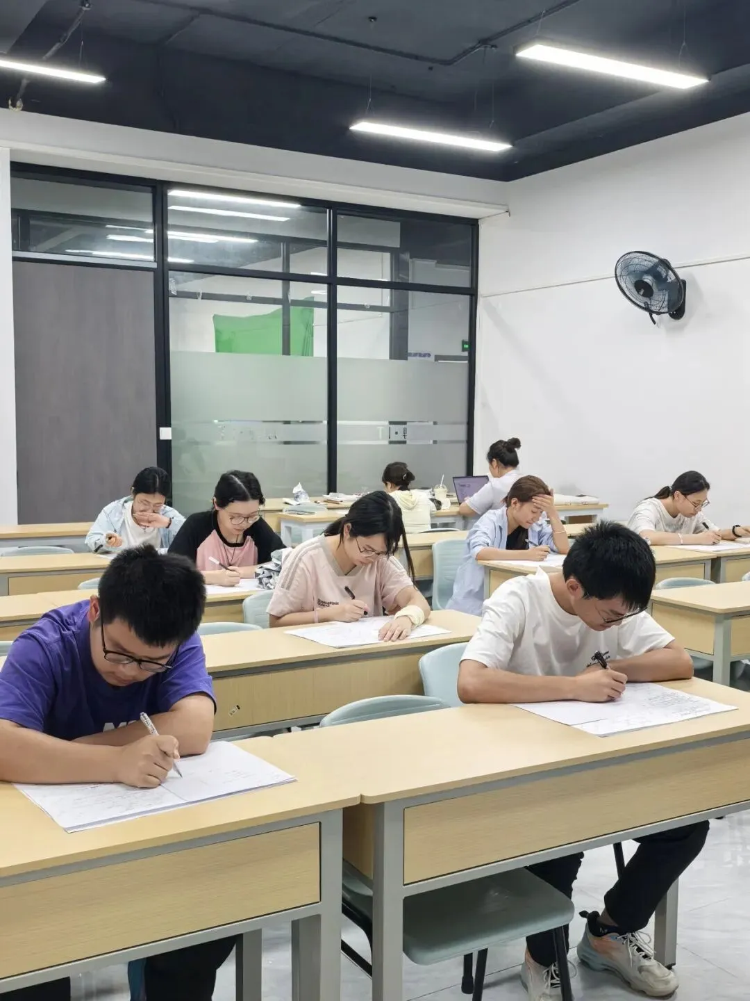 第一声号角|广西专升本数学真题摸底考试,写给正在努力的你 第11张 第一声号角|广西专升本数学真题摸底考试,写给正在努力的你 第11张