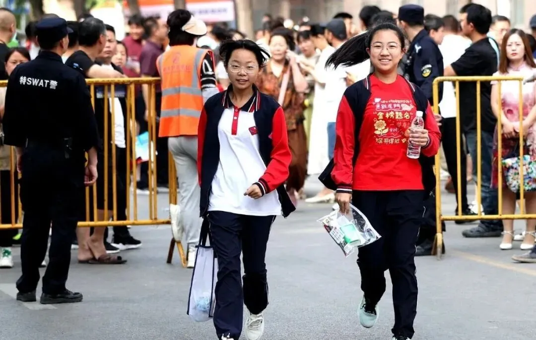成都中考结束后,高一“数理化”科目衔接,各自狠抓一个知识点,准能弯道超车 第3张 成都中考结束后,高一“数理化”科目衔接,各自狠抓一个知识点,准能弯道超车 第3张