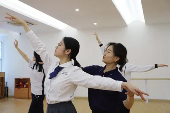 中考选赛道倒计时!这所学校手握4条升学路,你家孩子到底走哪条最稳? 第21张
