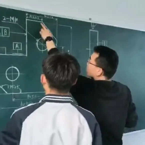 中考是分水岭,但不是终局!选择河北渤海技工学校,技能让未来更宽广 第20张 中考是分水岭,但不是终局!选择河北渤海技工学校,技能让未来更宽广 第20张