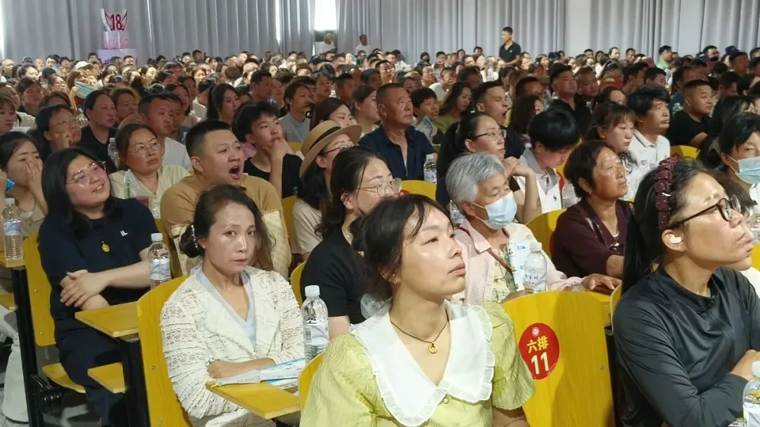 凝心冲刺战中考,家校携手护征程|武罗学校初三考前家长会圆满召开 第51张