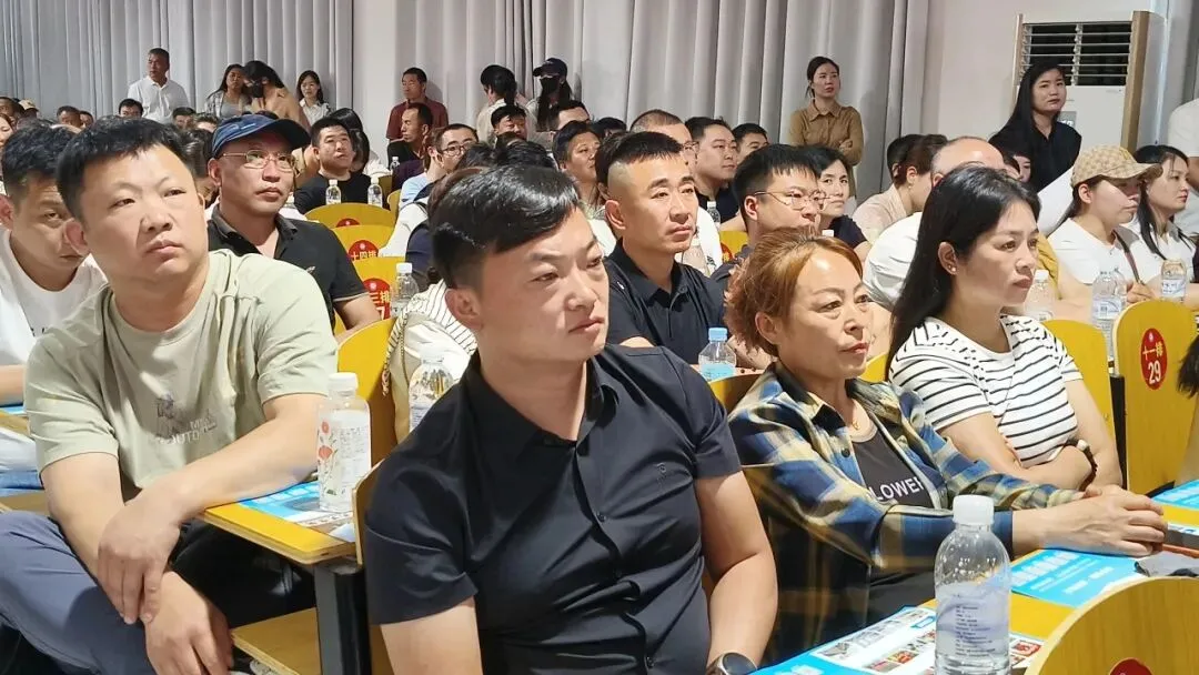 凝心冲刺战中考,家校携手护征程|武罗学校初三考前家长会圆满召开 第56张