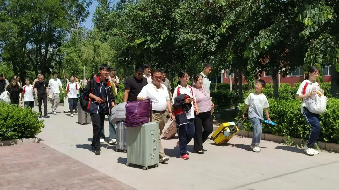 凝心冲刺战中考,家校携手护征程|武罗学校初三考前家长会圆满召开 第60张