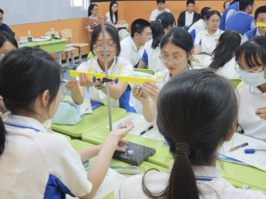 精研物理课堂,深析中考备考——高新区物理教师发展基地暨名师工作室专题活动 第3张