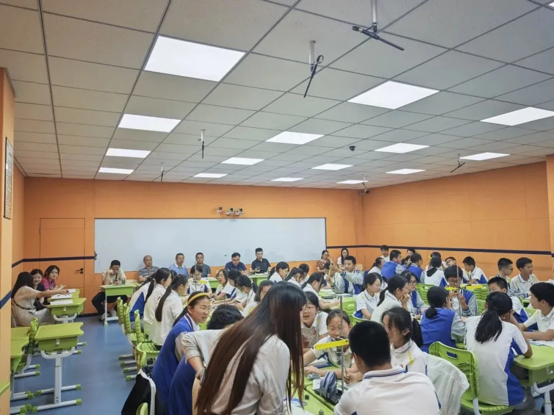 精研物理课堂,深析中考备考——高新区物理教师发展基地暨名师工作室专题活动 第4张