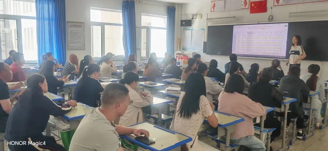 凝心聚力备中考,家校携手共前行——呼市第二十六中学召开初三年级二模家长动员会 第19张