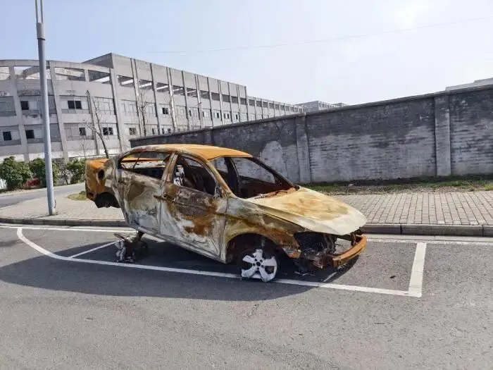 溧阳中考填志愿啦◇大卡车遮挡车牌◇2万余元临床用血费全额减免!-第7张图片-四季读书网 溧阳中考填志愿啦◇大卡车遮挡车牌◇2万余元临床用血费全额减免!-第7张图片-四季读书网